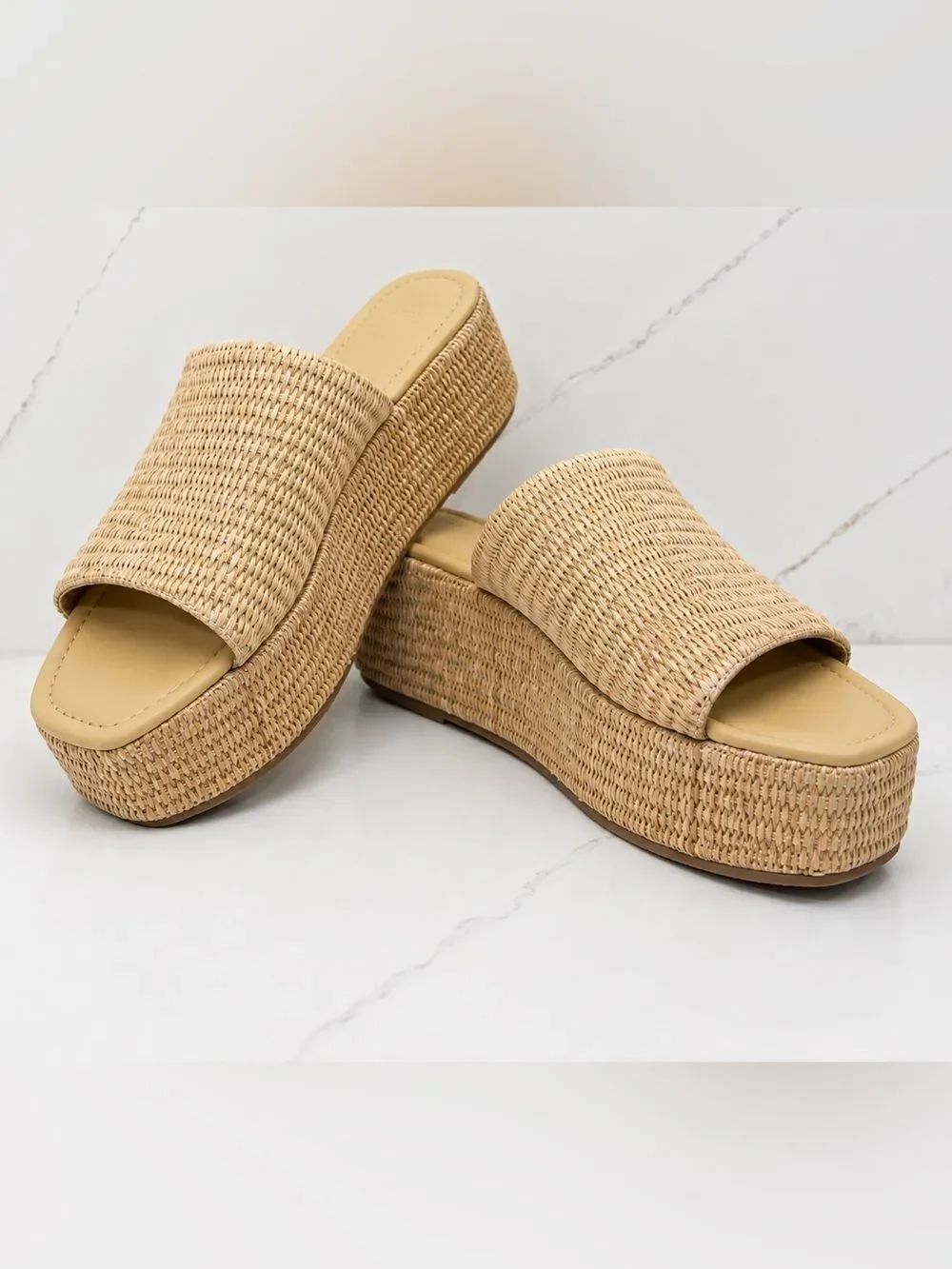 NWT Abercrombie & Fitch Natural Woven Tan Platform Slide Sandals